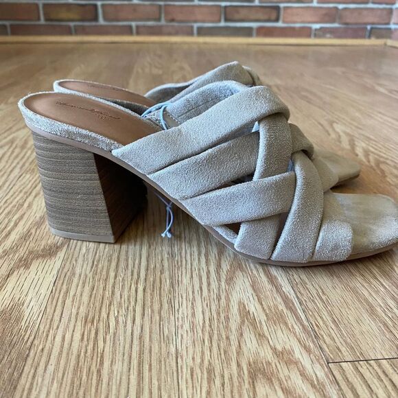 Universal Thread Andy Mule Heels Tan 9 - Picture 3 of 7